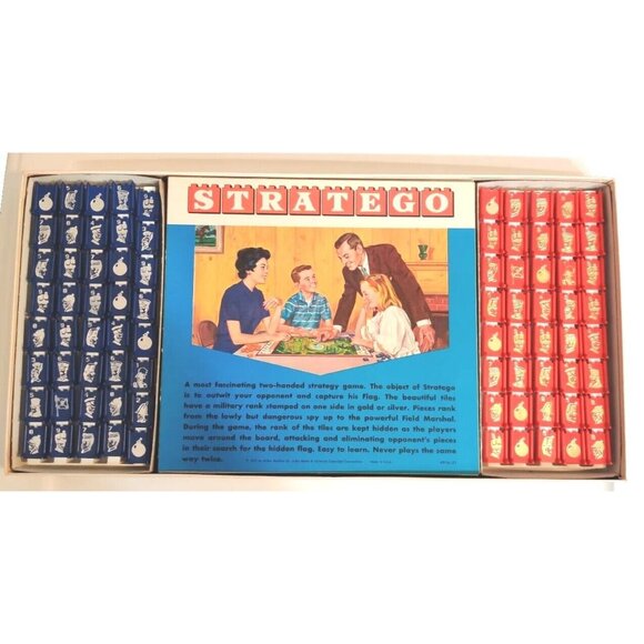 Stratego 1975 MILTON BRADLEY COMPLETE Except Instruction Booklet - Picture 4 of 16